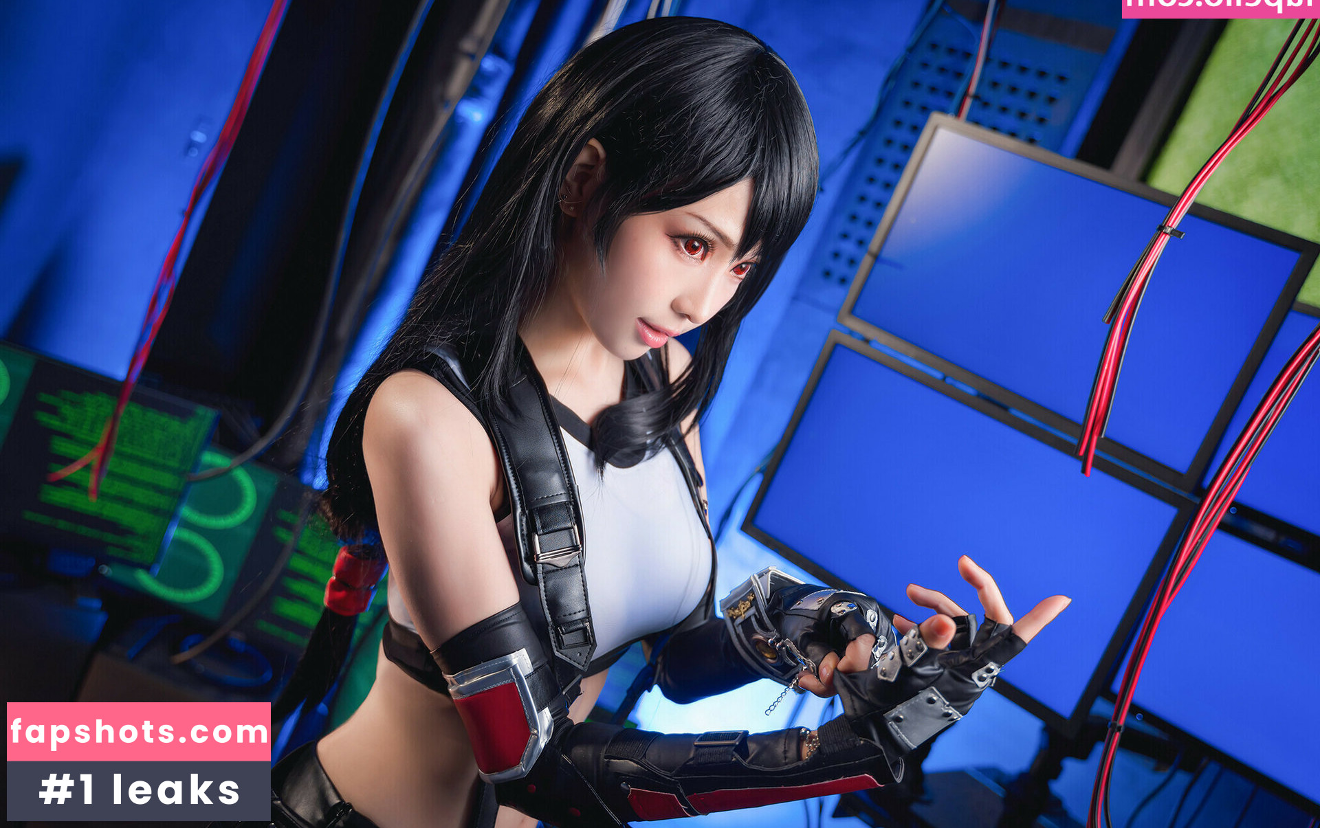 eeelyeee gallery photo #1098