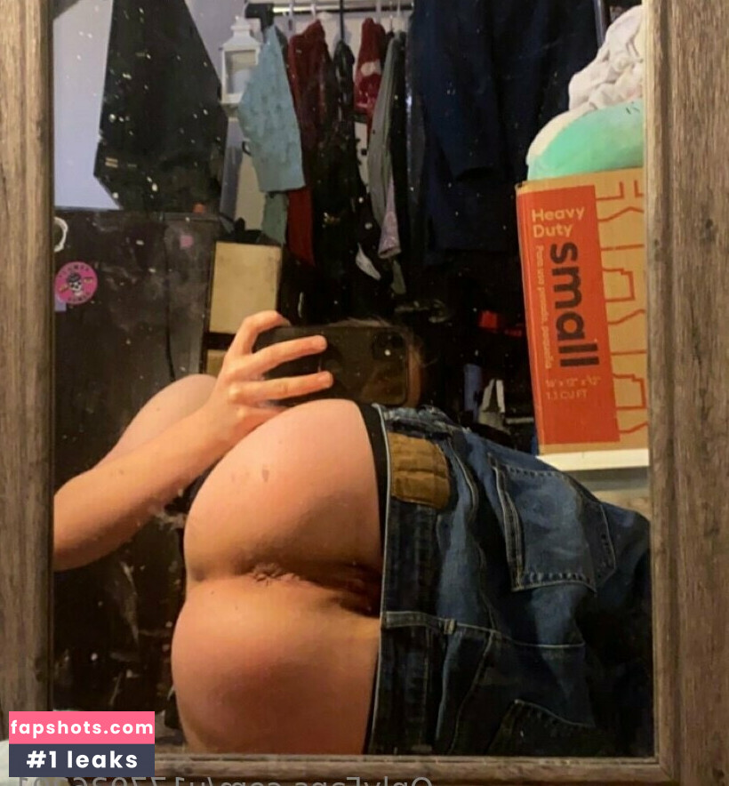 eeeruh nude babe gallery