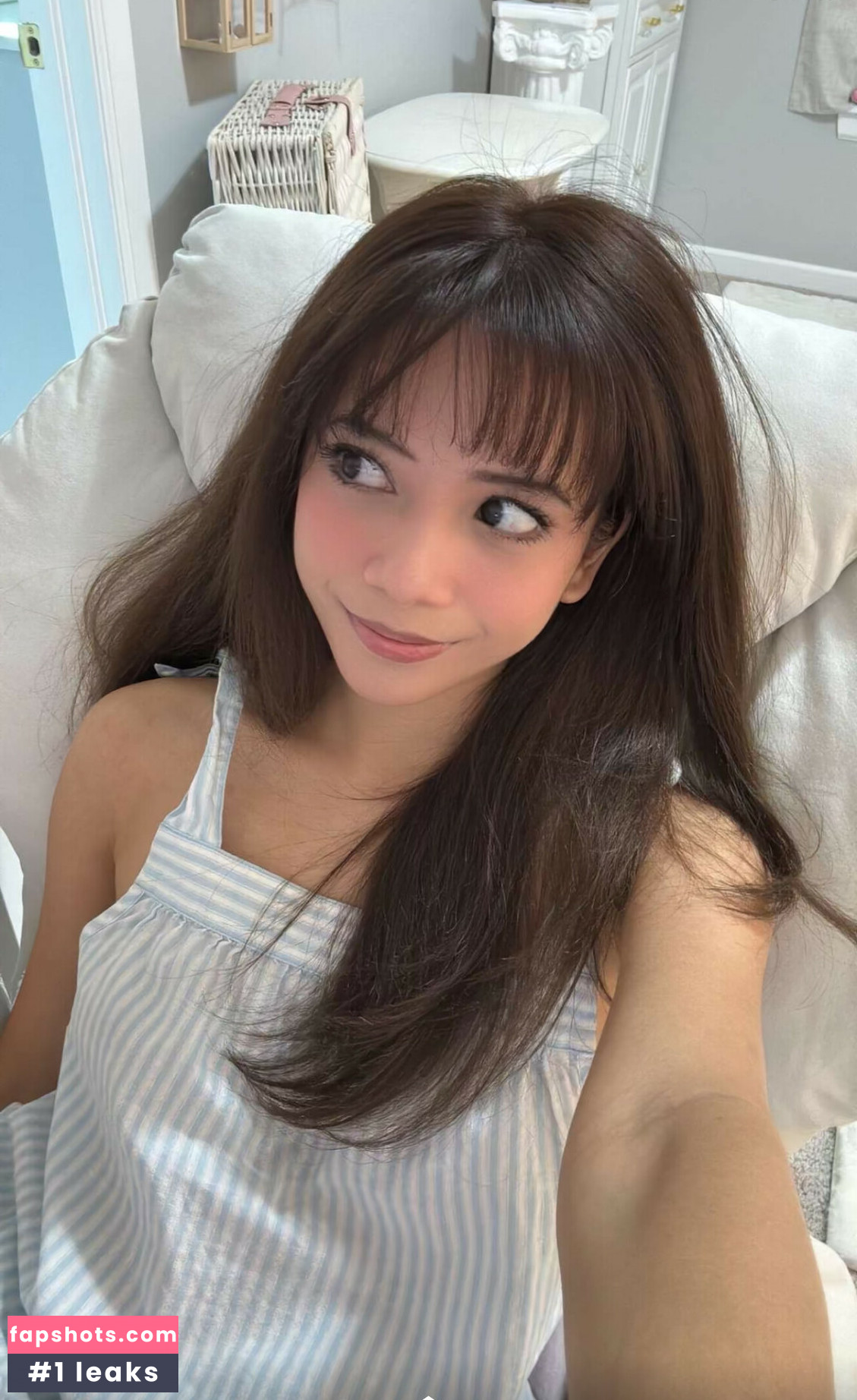 Eeeveenara gallery photo #12