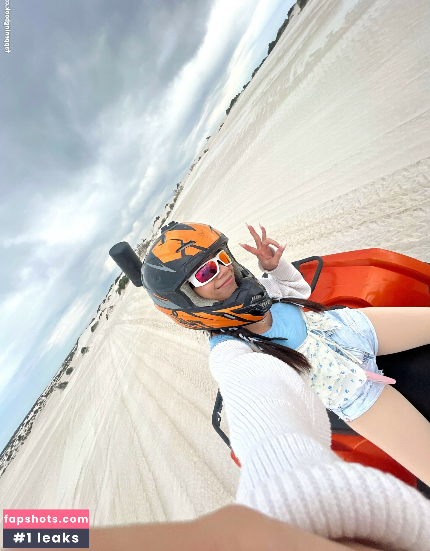 Eeeveenara gallery photo #133