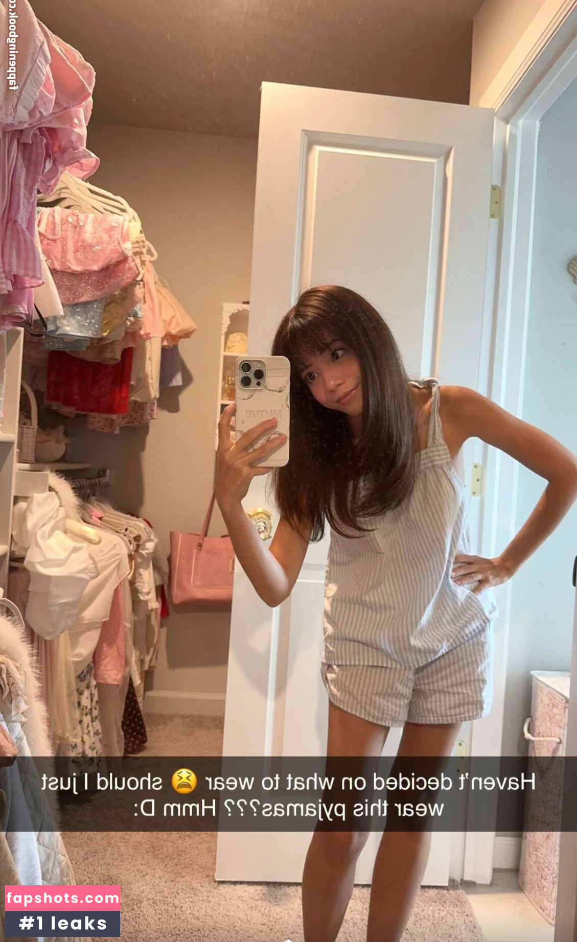 Eeeveenara gallery photo #16