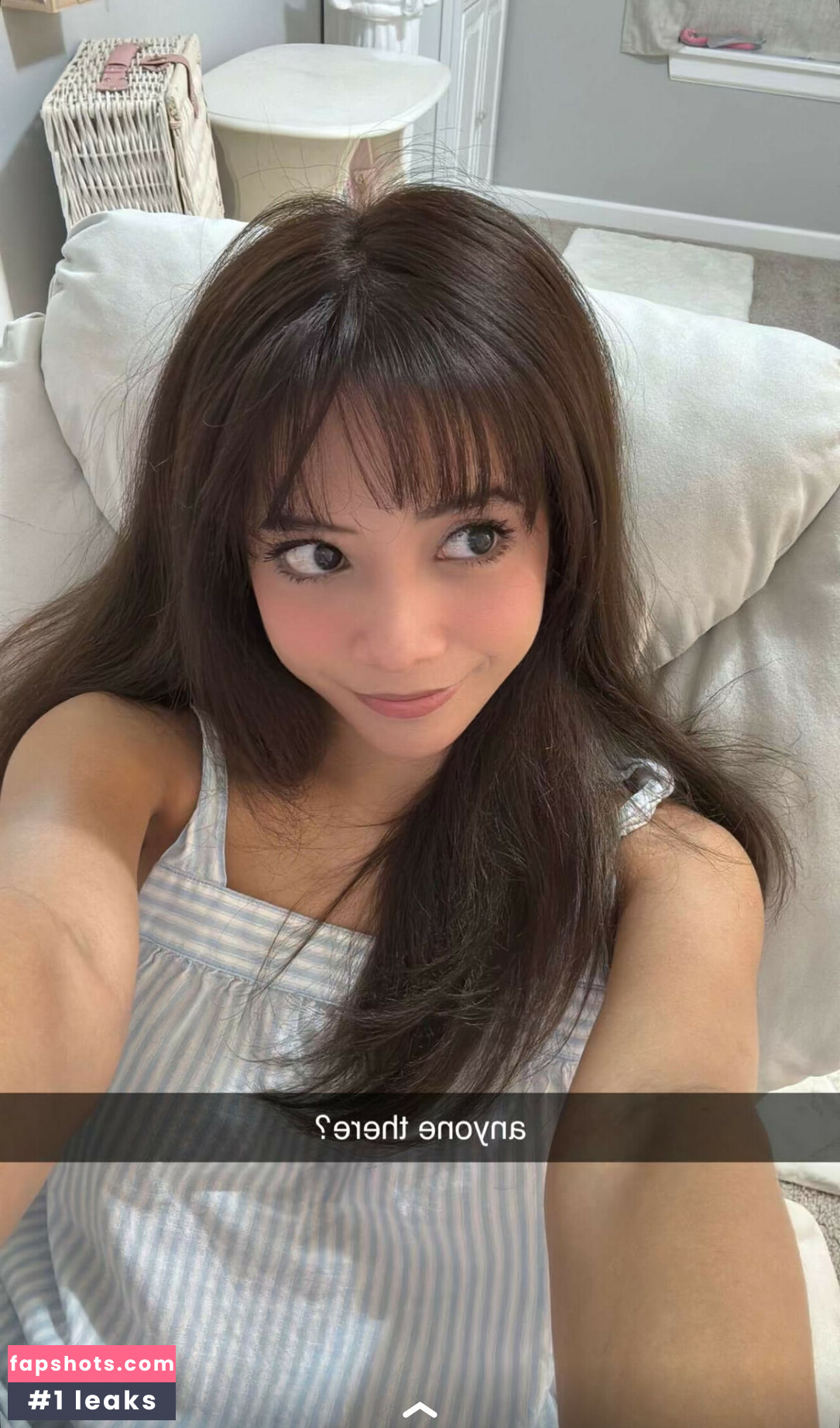 Eeeveenara gallery photo #17