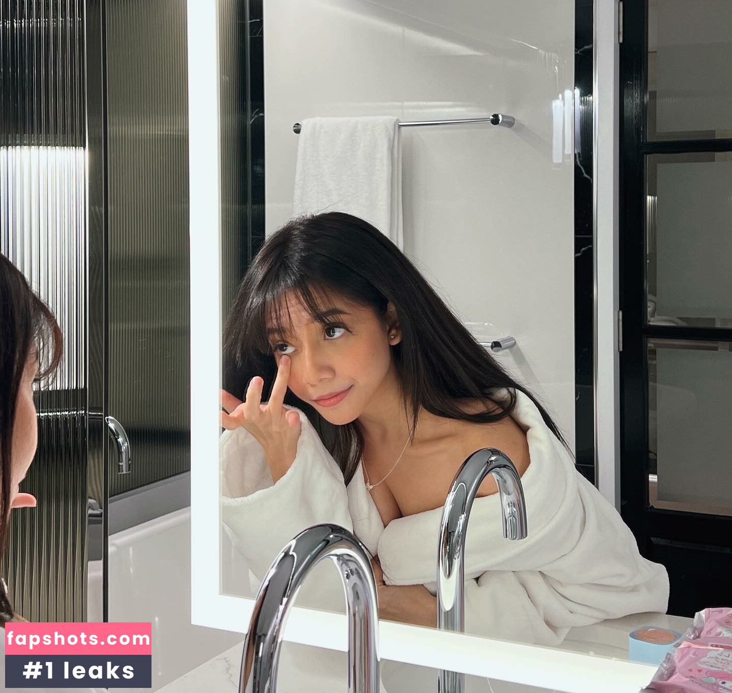 Eeeveenara gallery photo #185