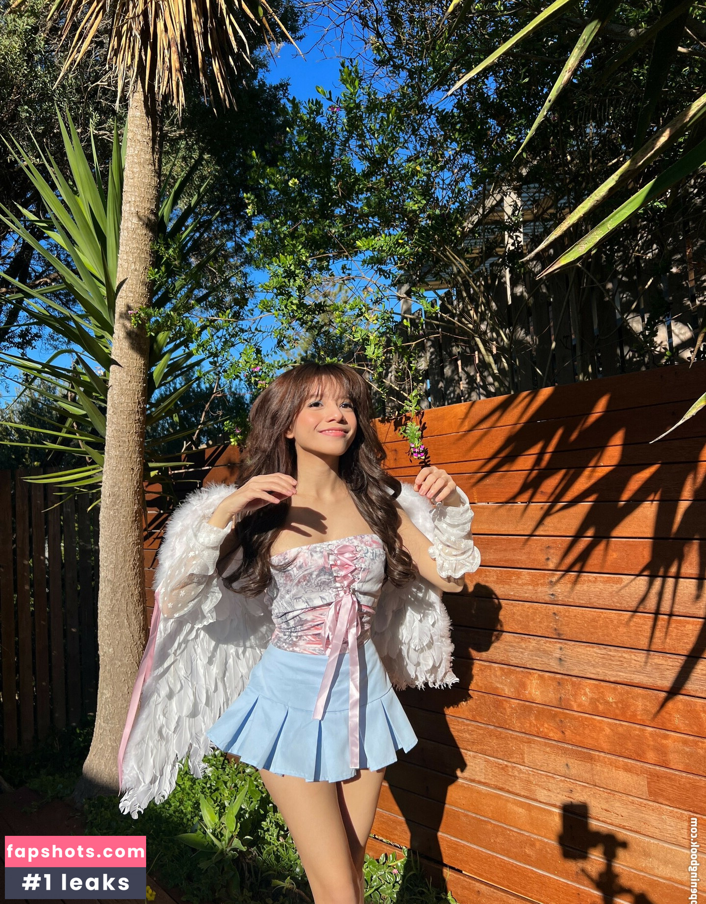 Eeeveenara gallery photo #192