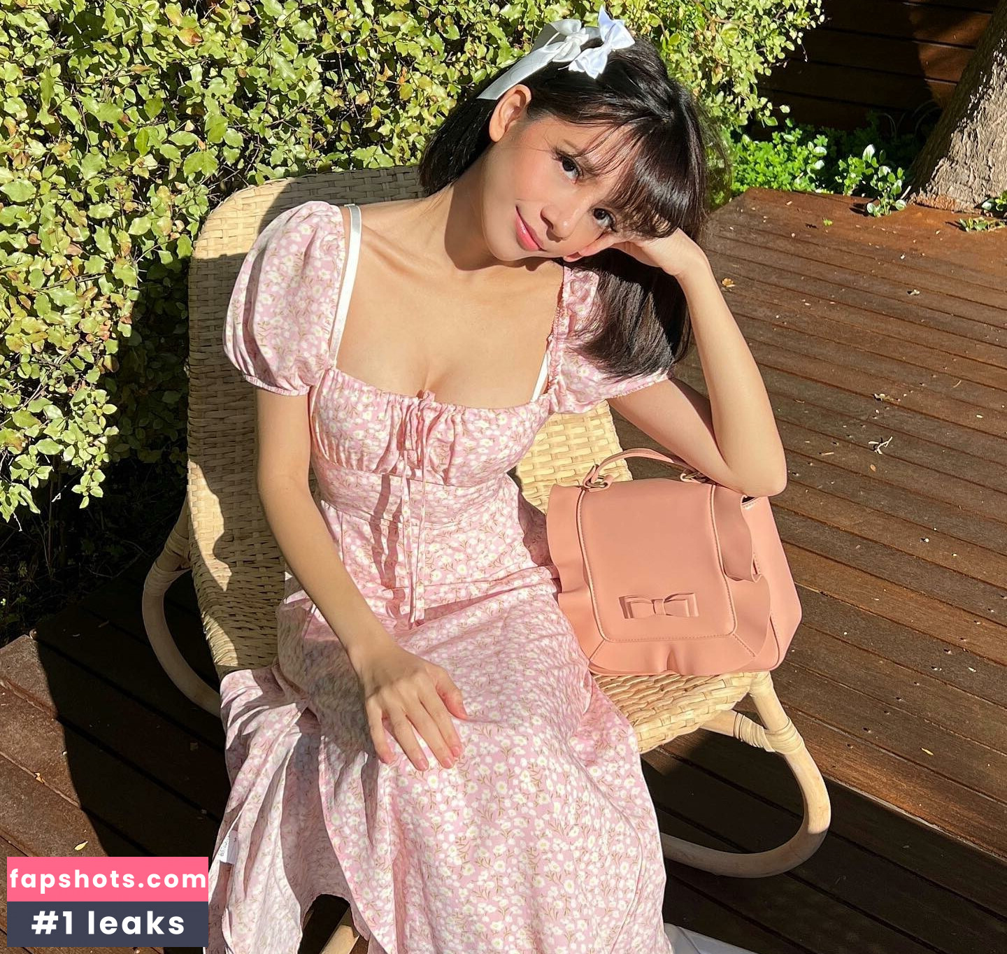 Eeeveenara gallery photo #258