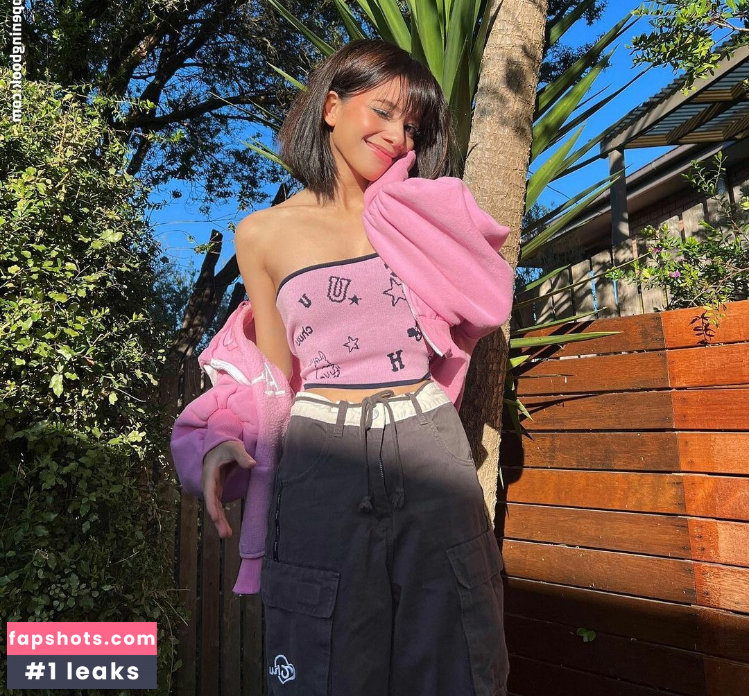 Eeeveenara gallery photo #267