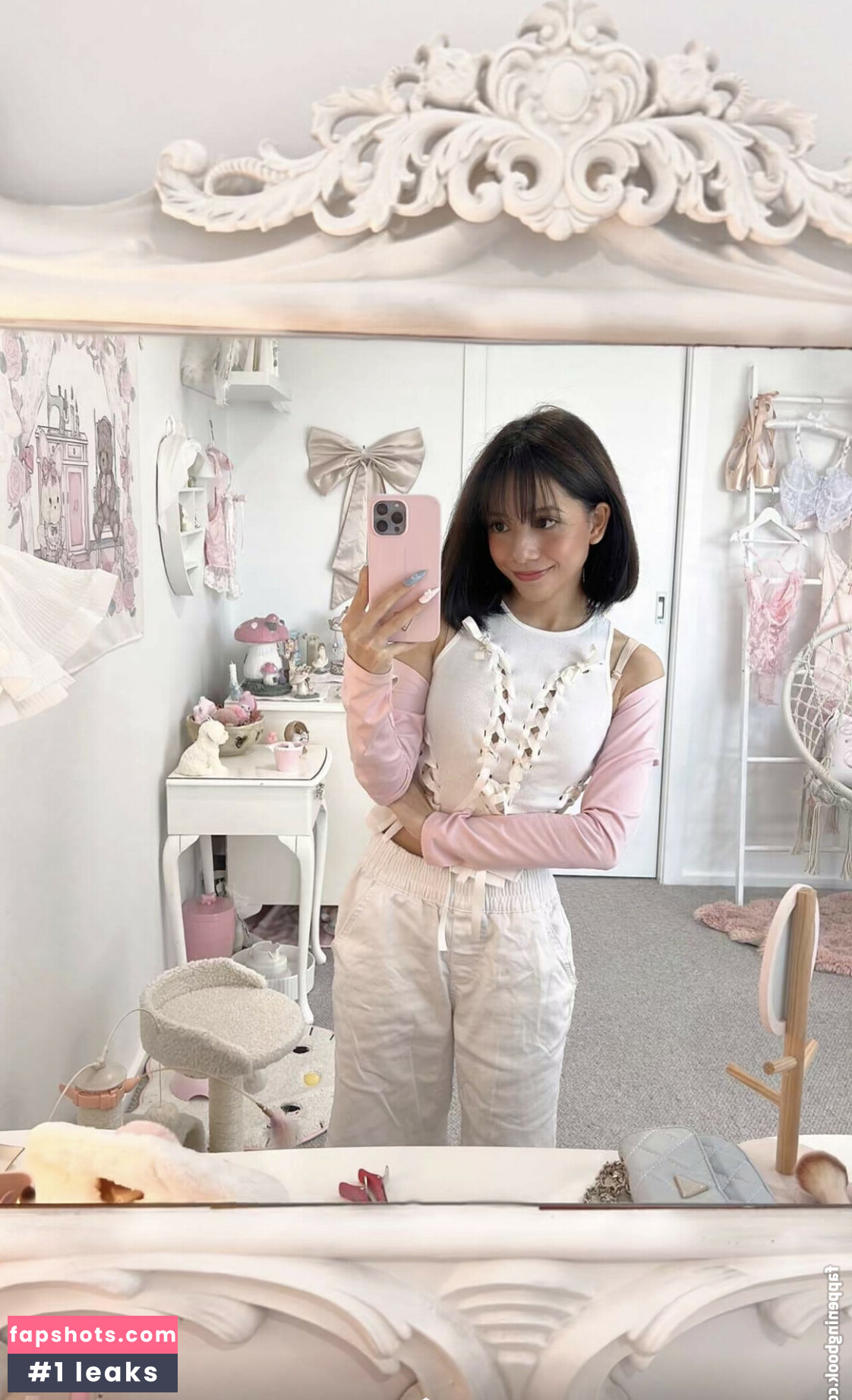 Eeeveenara gallery photo #268