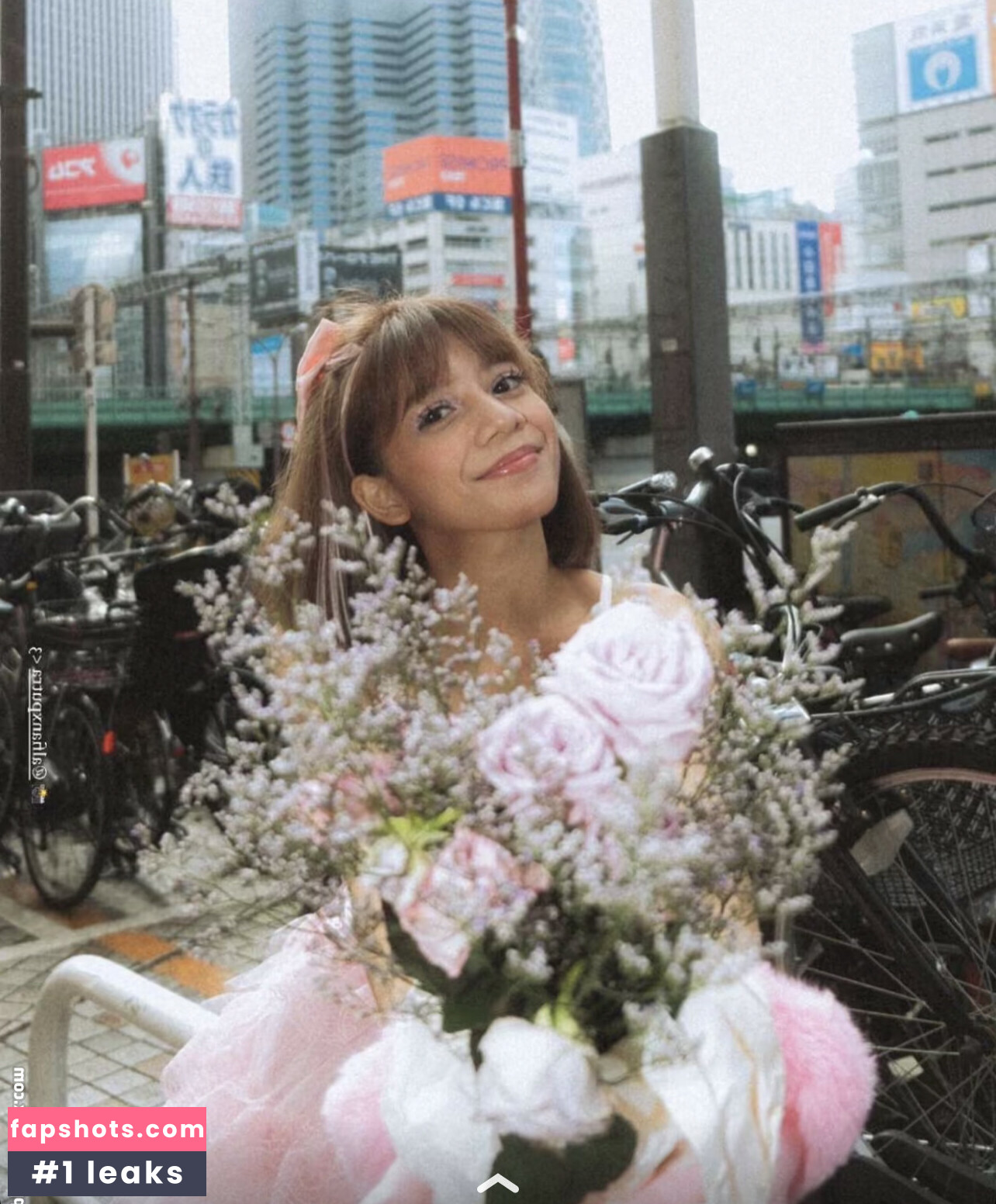 Eeeveenara gallery photo #281