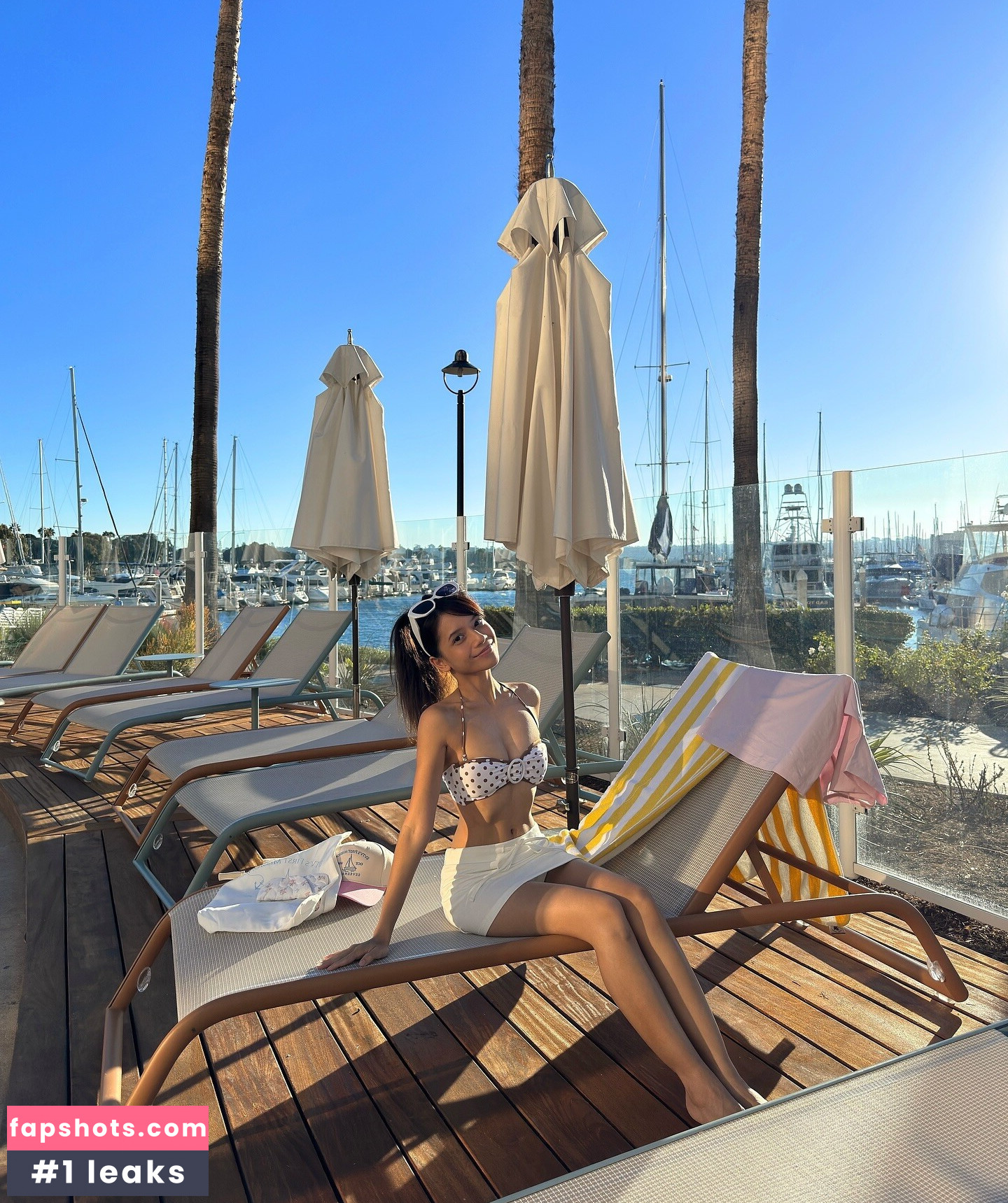 Eeeveenara gallery photo #4