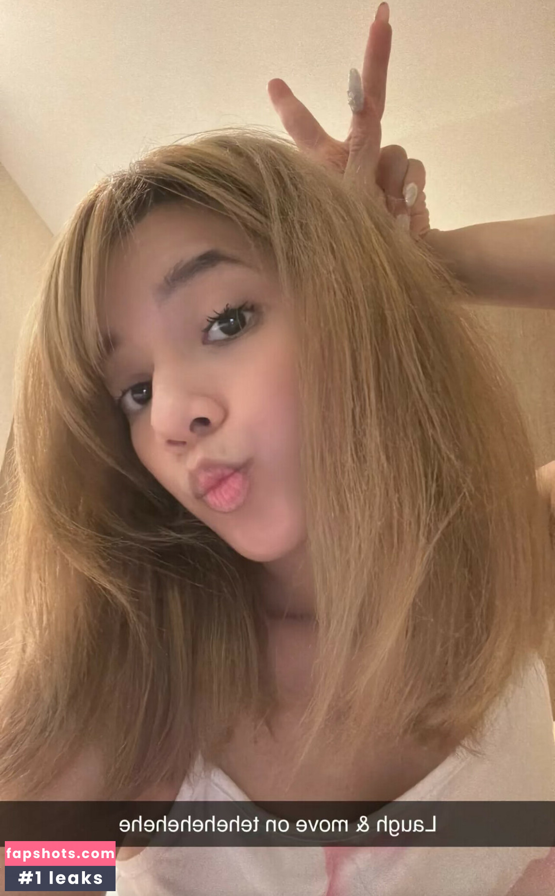 Eeeveenara gallery photo #34