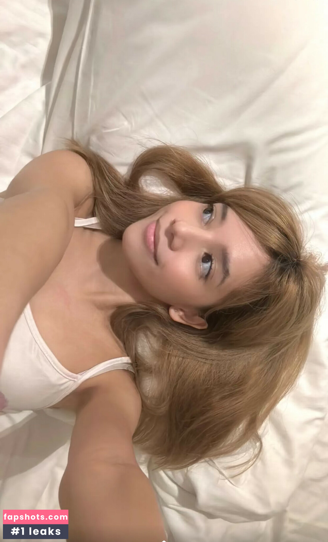 Eeeveenara gallery photo #36