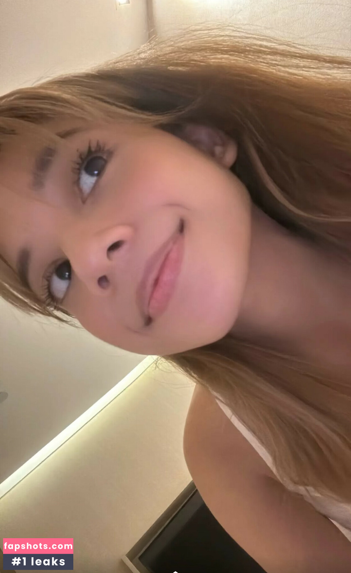 Eeeveenara gallery photo #38