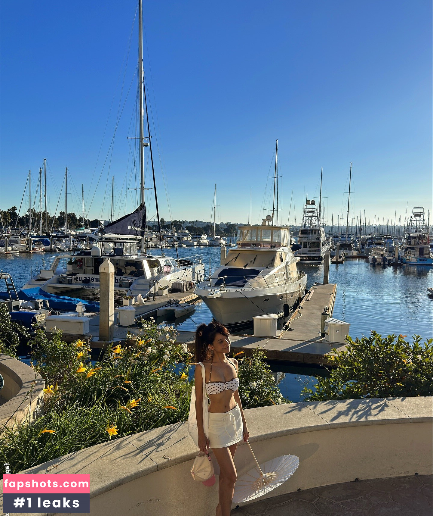 Eeeveenara gallery photo #5