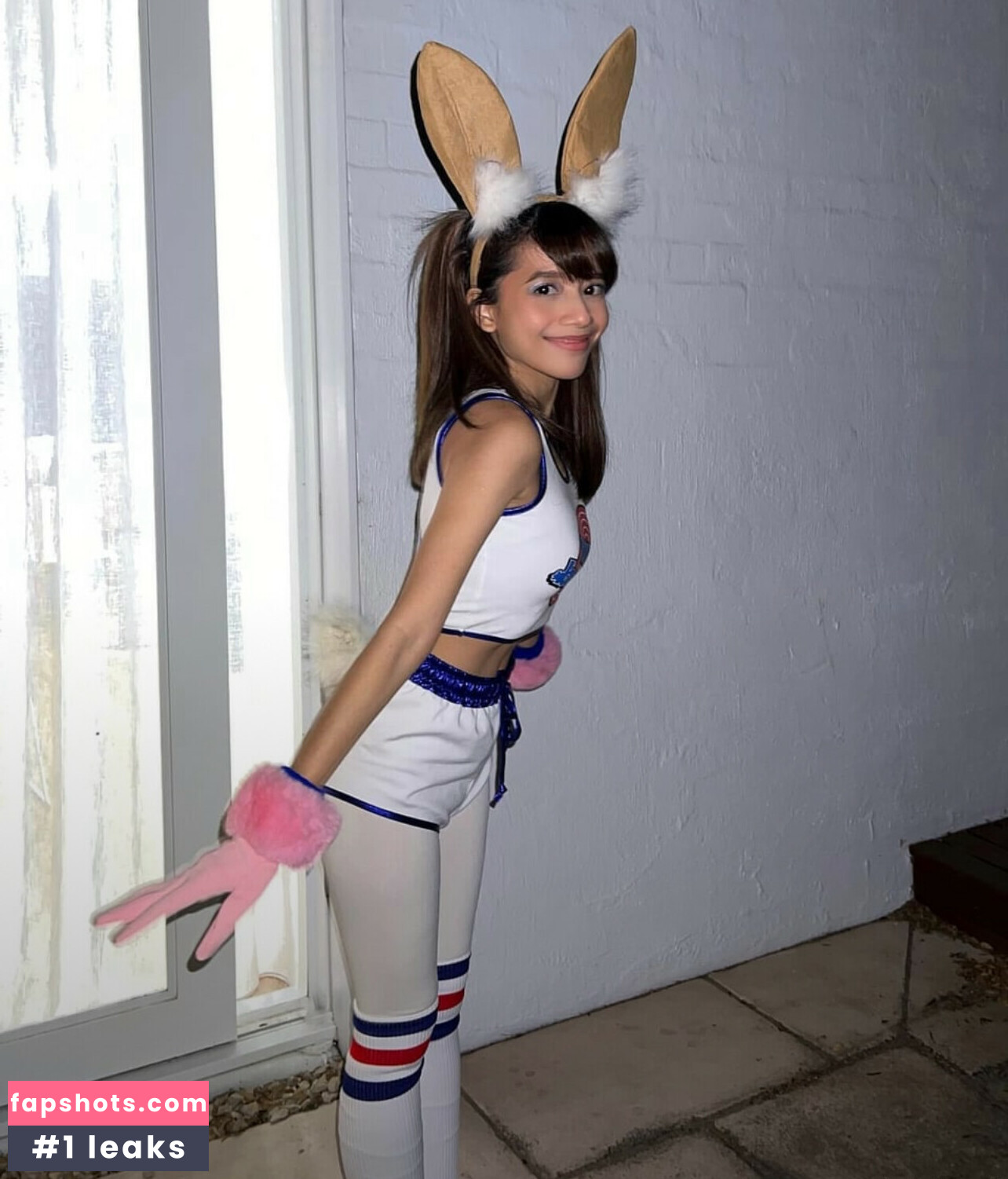 Eeeveenara gallery photo #79