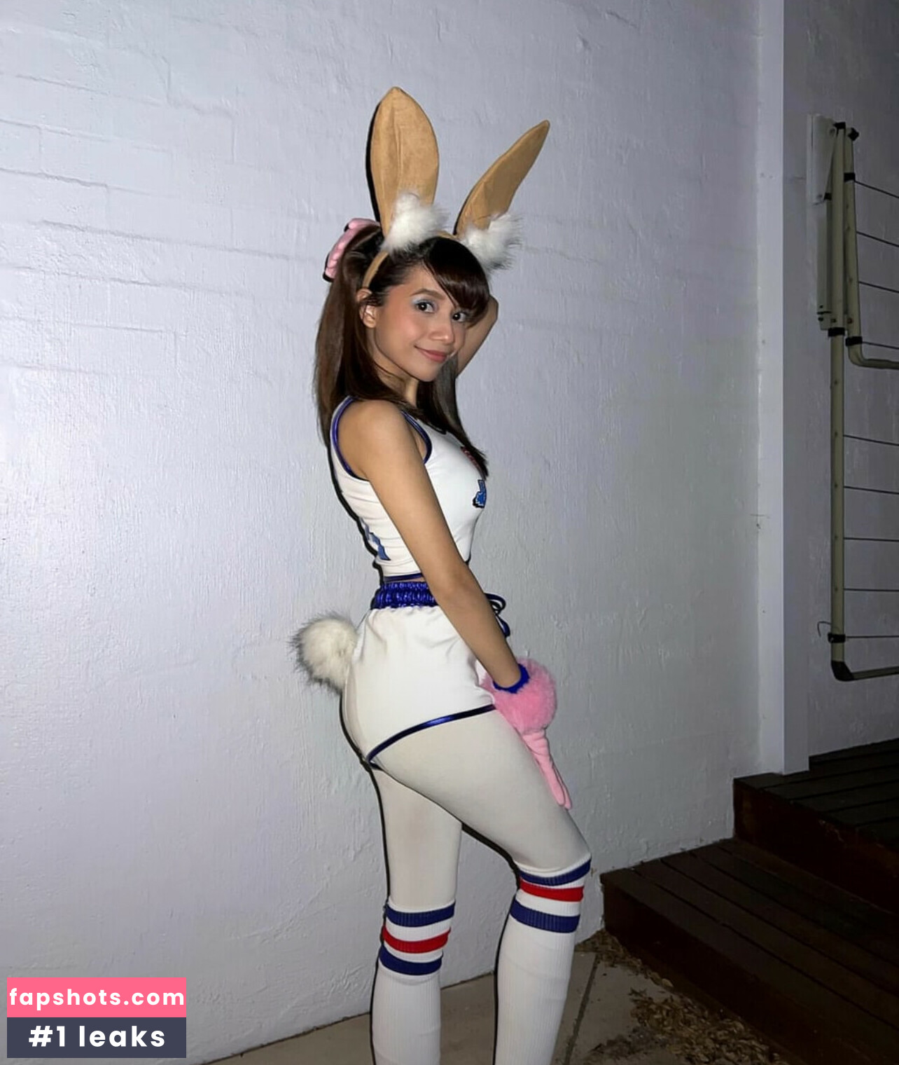 Eeeveenara gallery photo #85