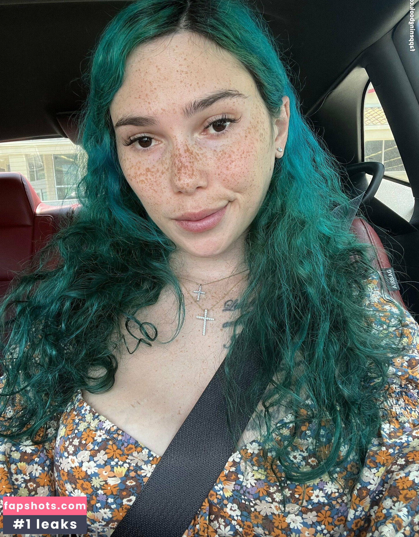 Eevee Bee gallery photo #84