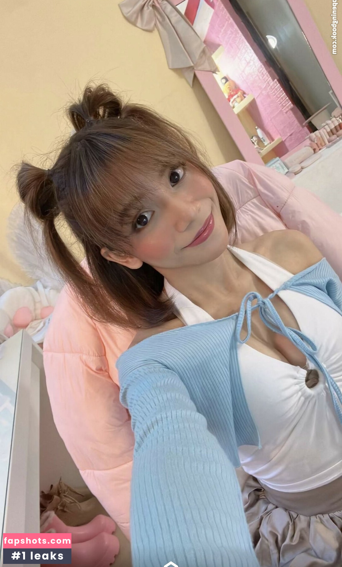 Eevee Enara Nude Leaks OnlyFans Photos #15 - LeakJerk