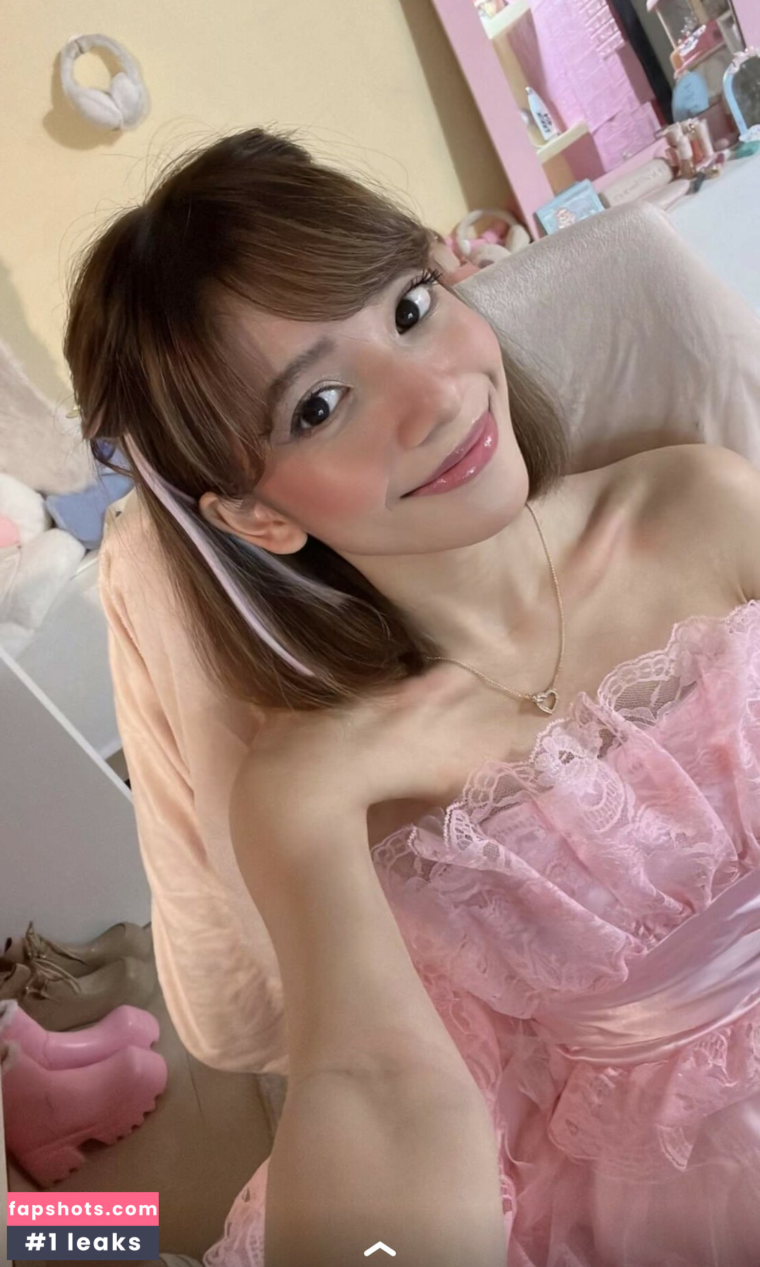 Eevee Enara Nude Leaks OnlyFans Photos #18 - LeakJerk