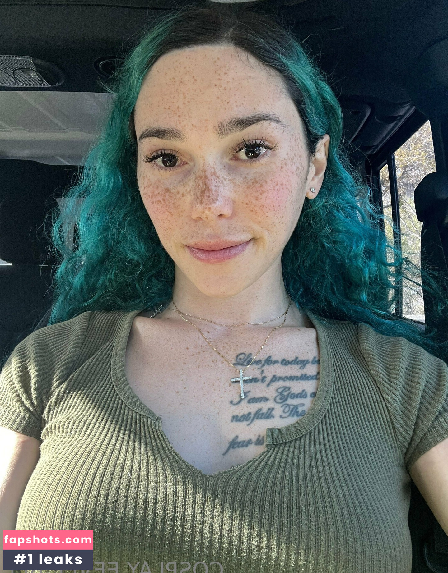 eeveebeesolo Nude Leaks OnlyFans Photos #5 - LeakJerk