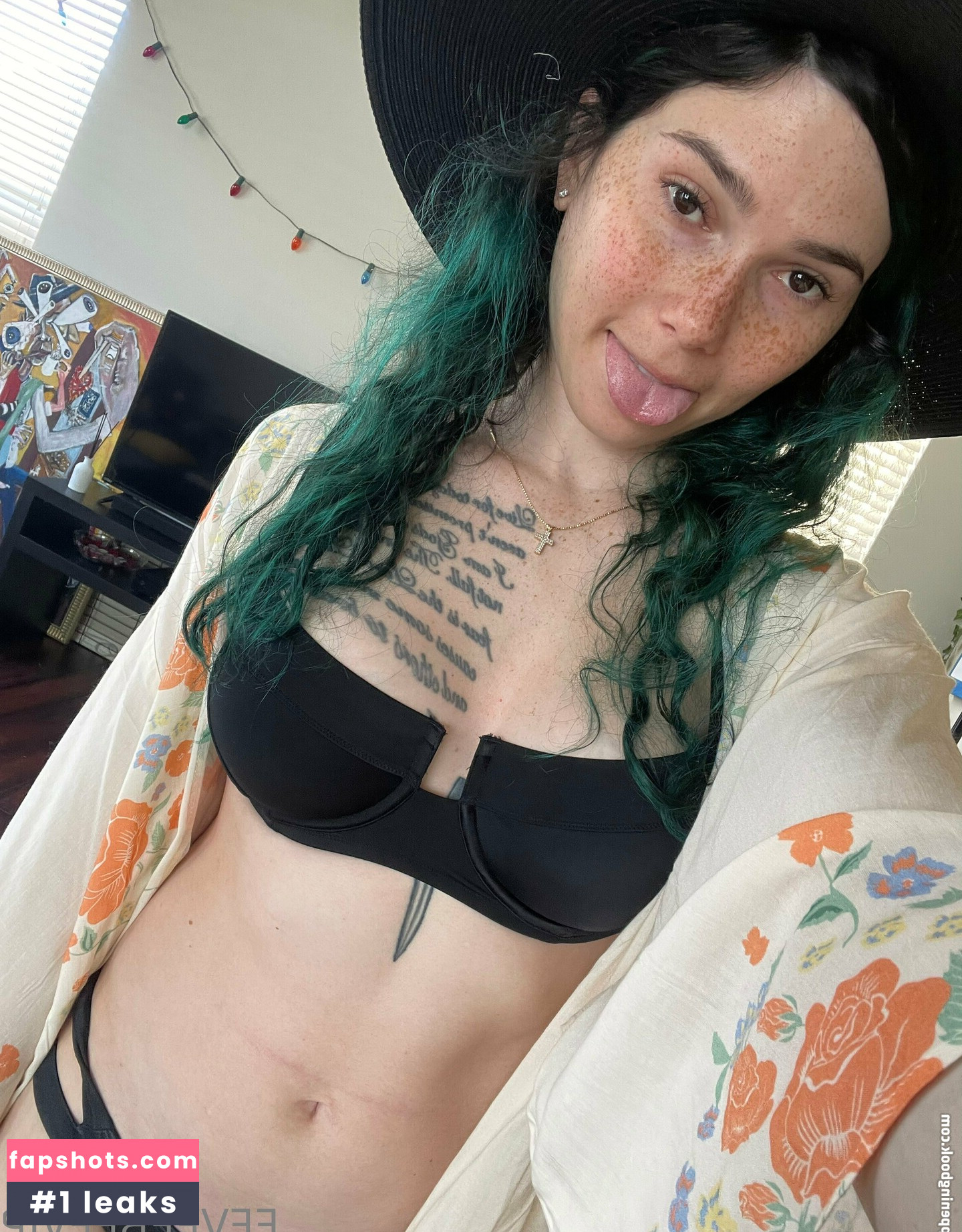 eeveebeevip gallery photo #26