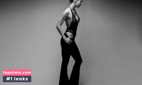 Effy Jones Nude Leaks OnlyFans Photos #188 - LeakJerk