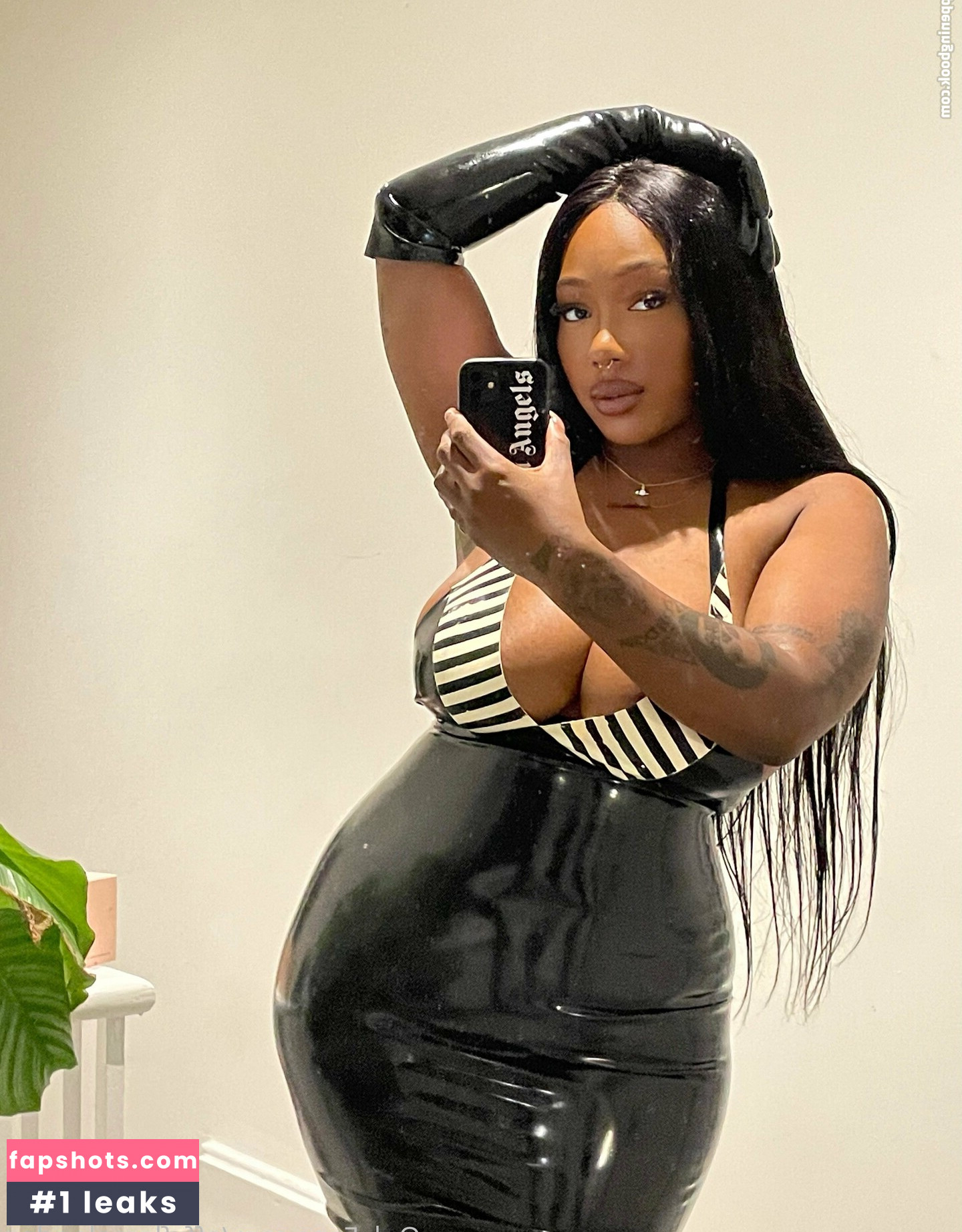 effyflamelondon gallery photo #30