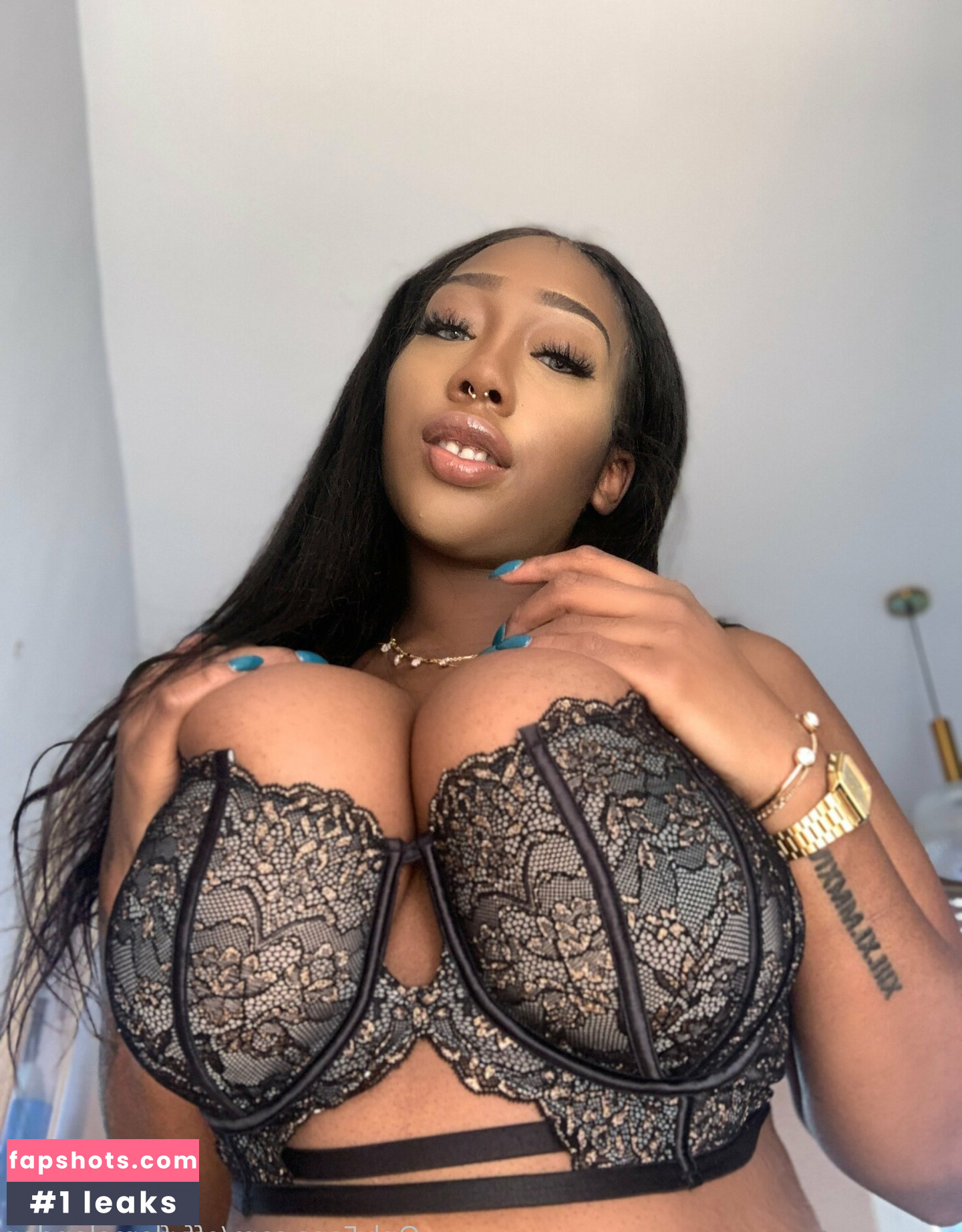 effyflamelondon nude babe gallery