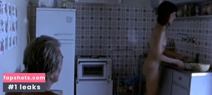 Efi Logginou gallery photo #6