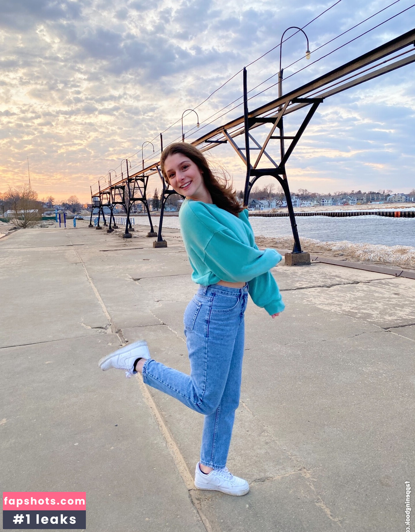 Efiyenia Stavropoulos gallery photo #35