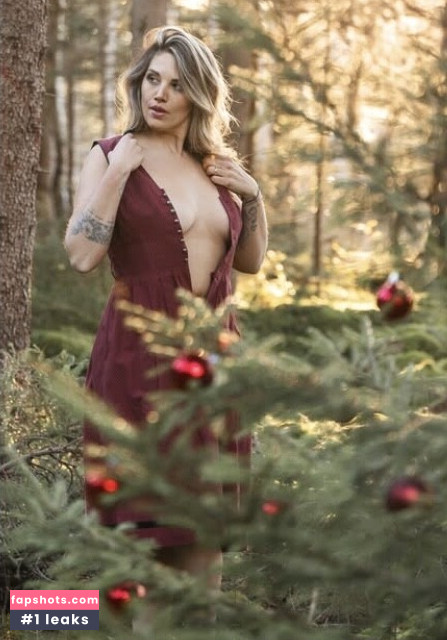 Ego.Princess nude babe gallery