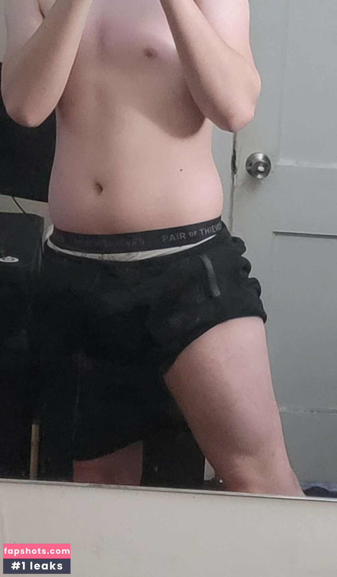 egotwink gallery photo #2