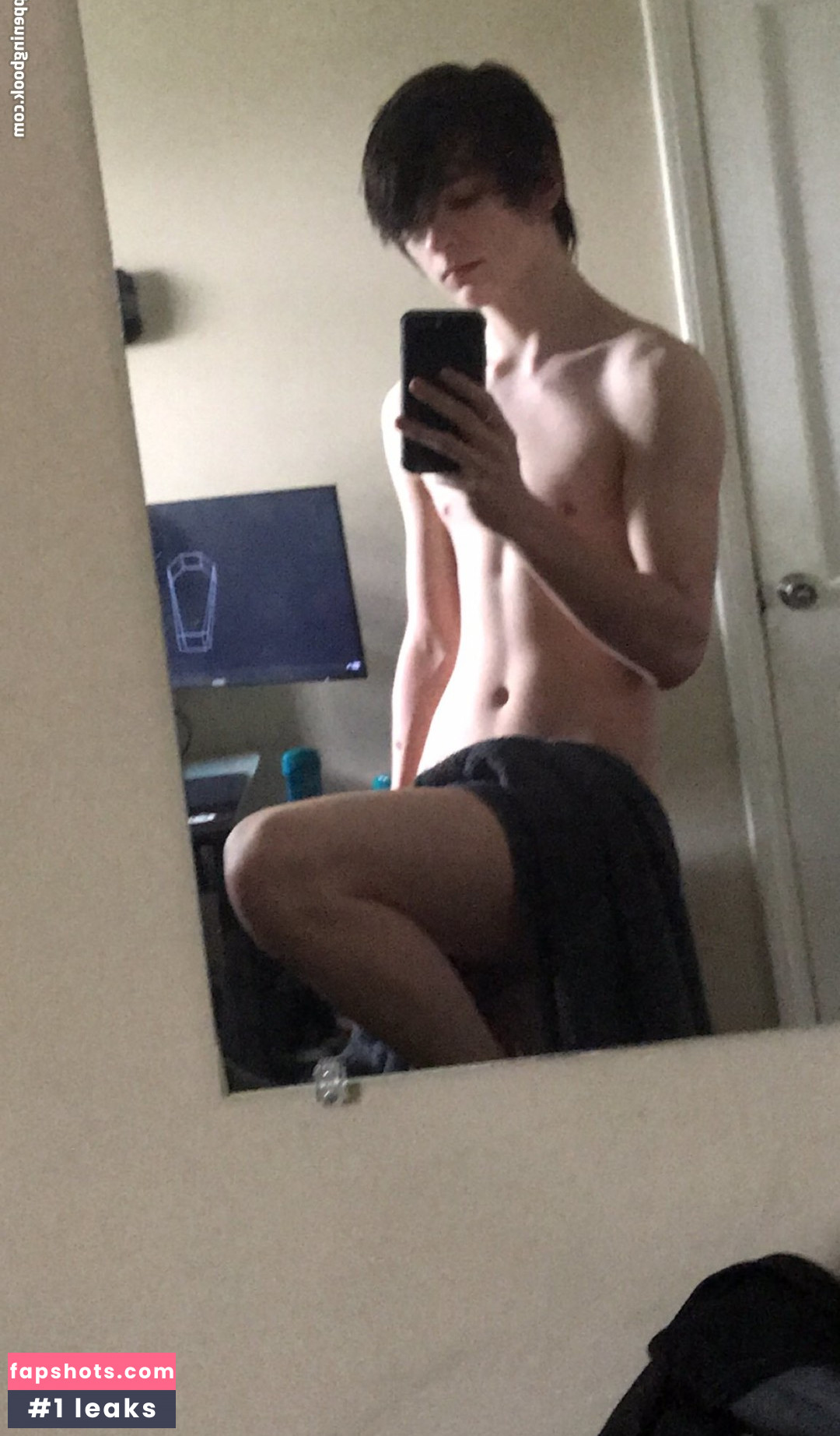 egotwink gallery photo #22