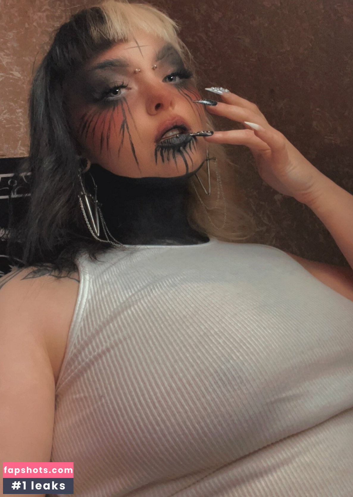 EightBitBabe nude babe gallery