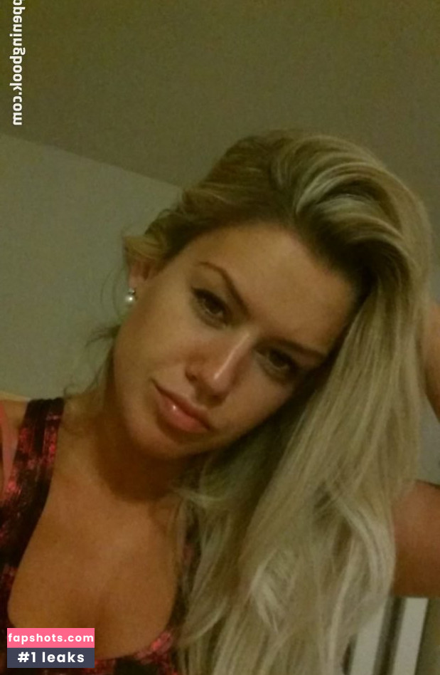 Eilidh Scott nude babe gallery