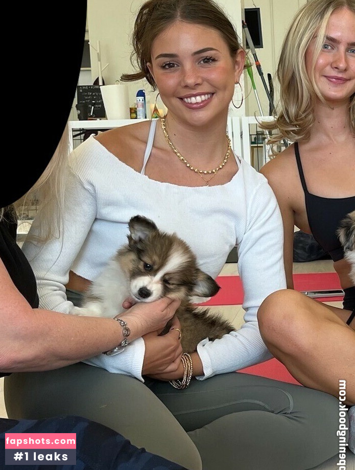 Eirmioni Ilvanakis gallery photo #10