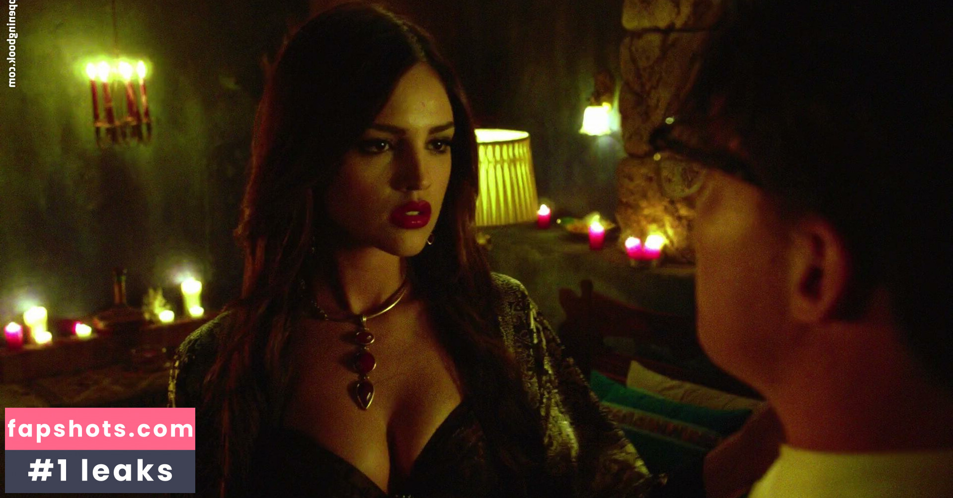 Eiza González gallery photo #103