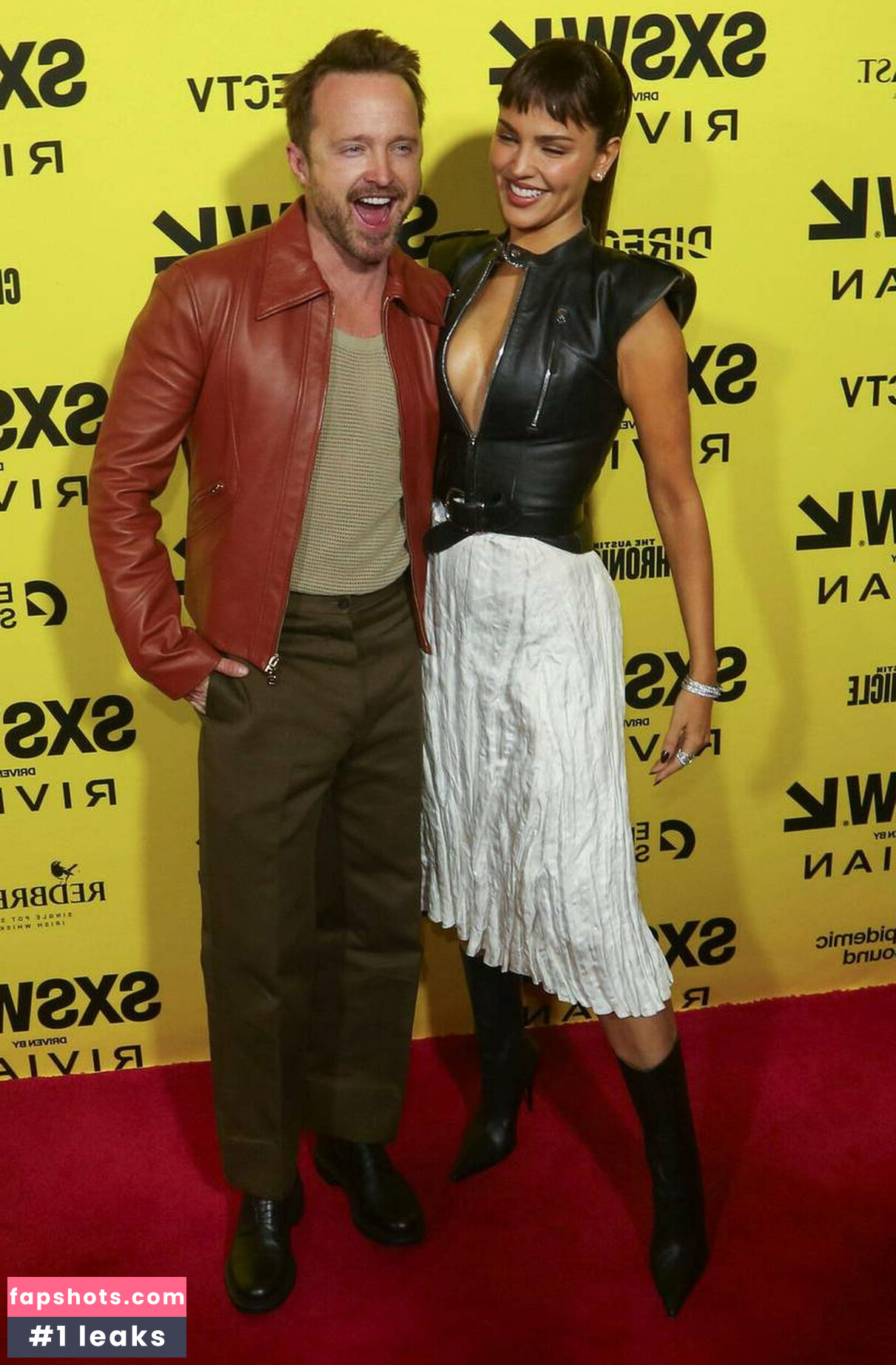 Eiza González gallery photo #114