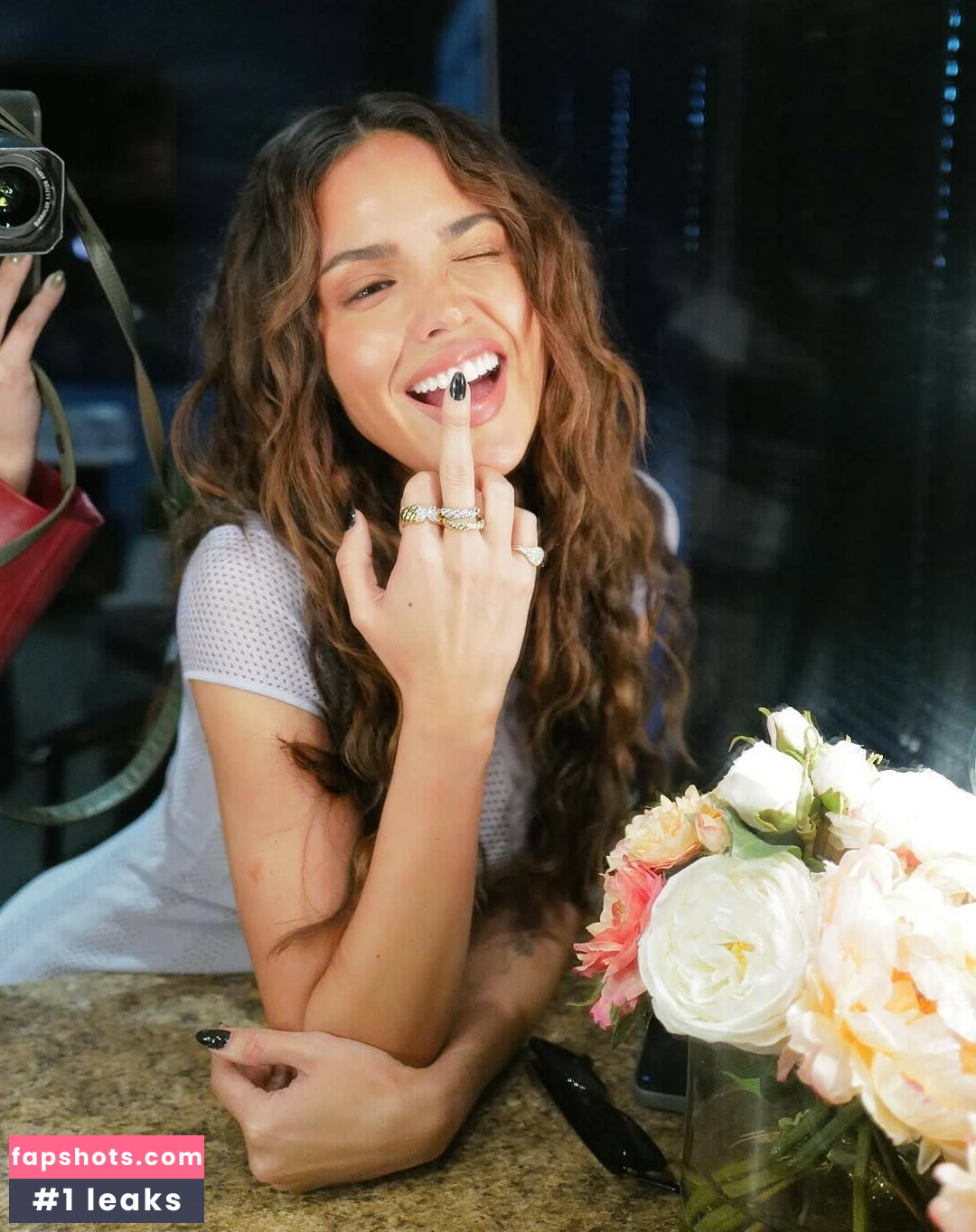 Eiza González gallery photo #13