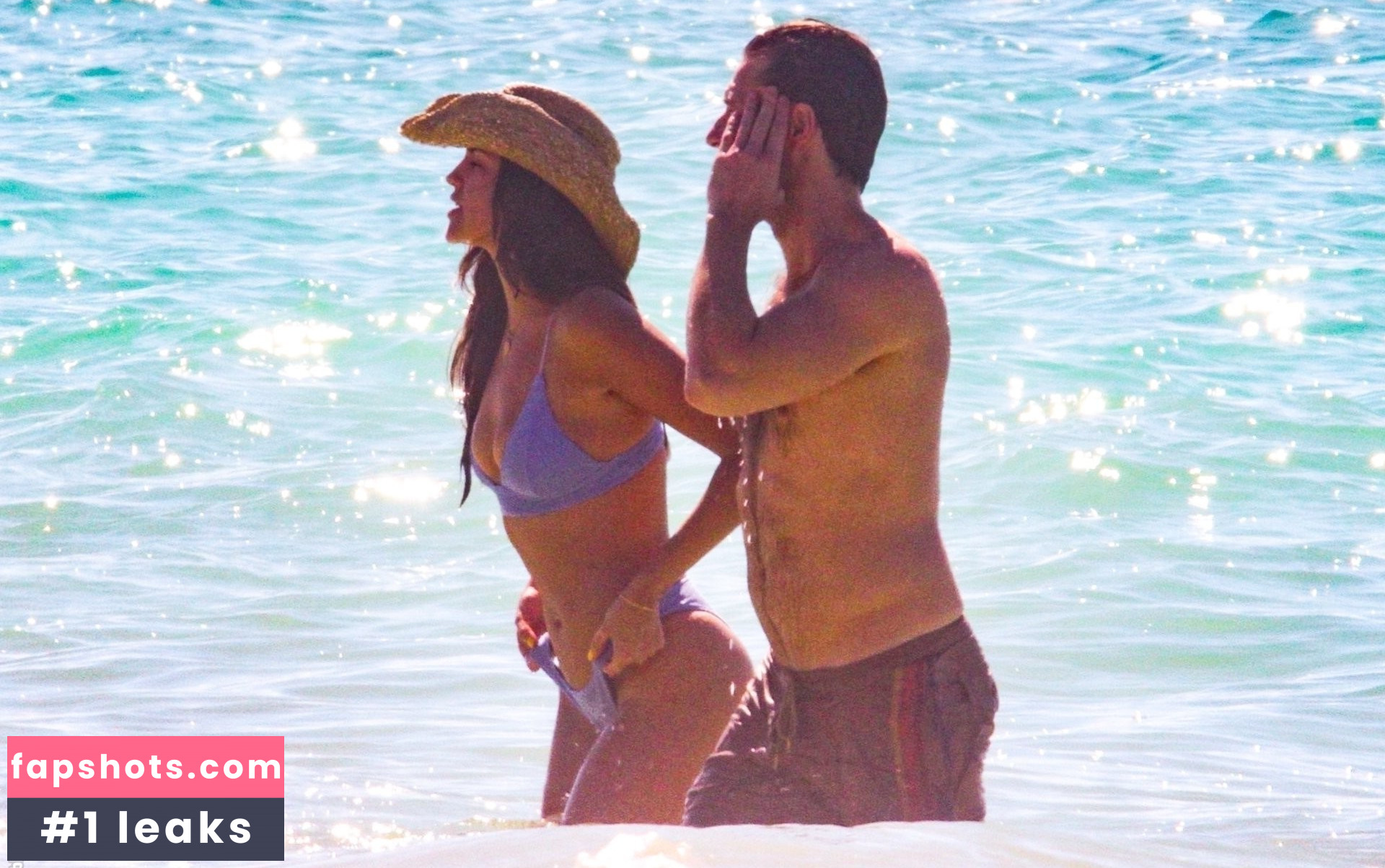 Eiza González gallery photo #1410