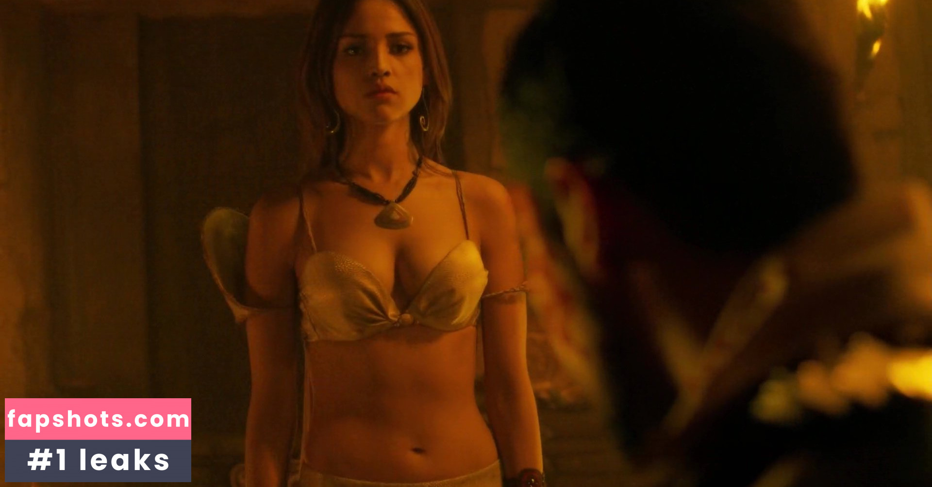 Eiza González gallery photo #1451