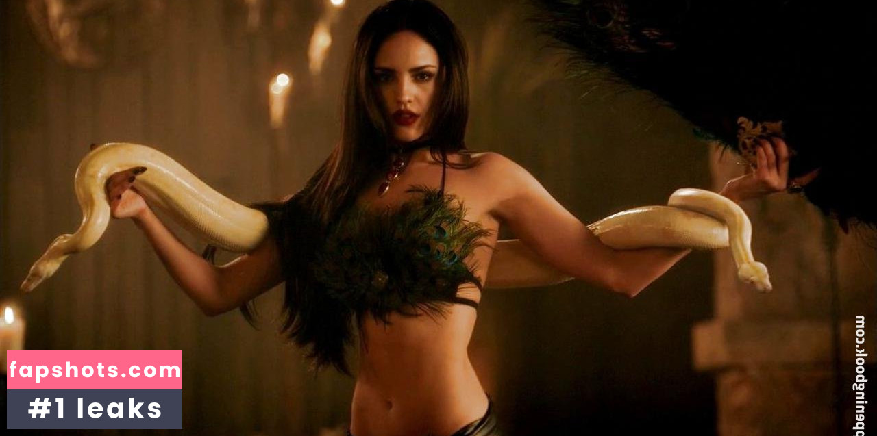 Eiza González gallery photo #1454