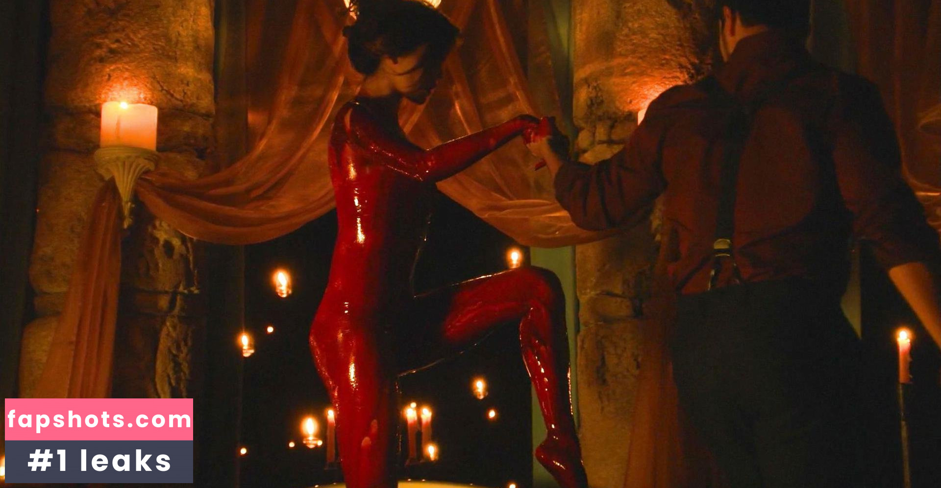 Eiza González gallery photo #1470