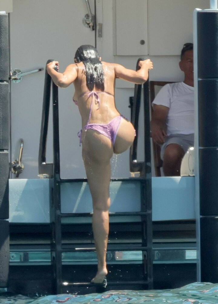 eiza-gonzalez gallery photo #889