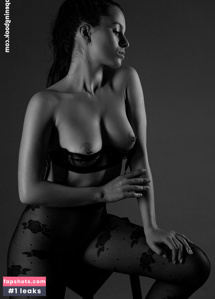 Ekaterina Alyabova gallery photo #2