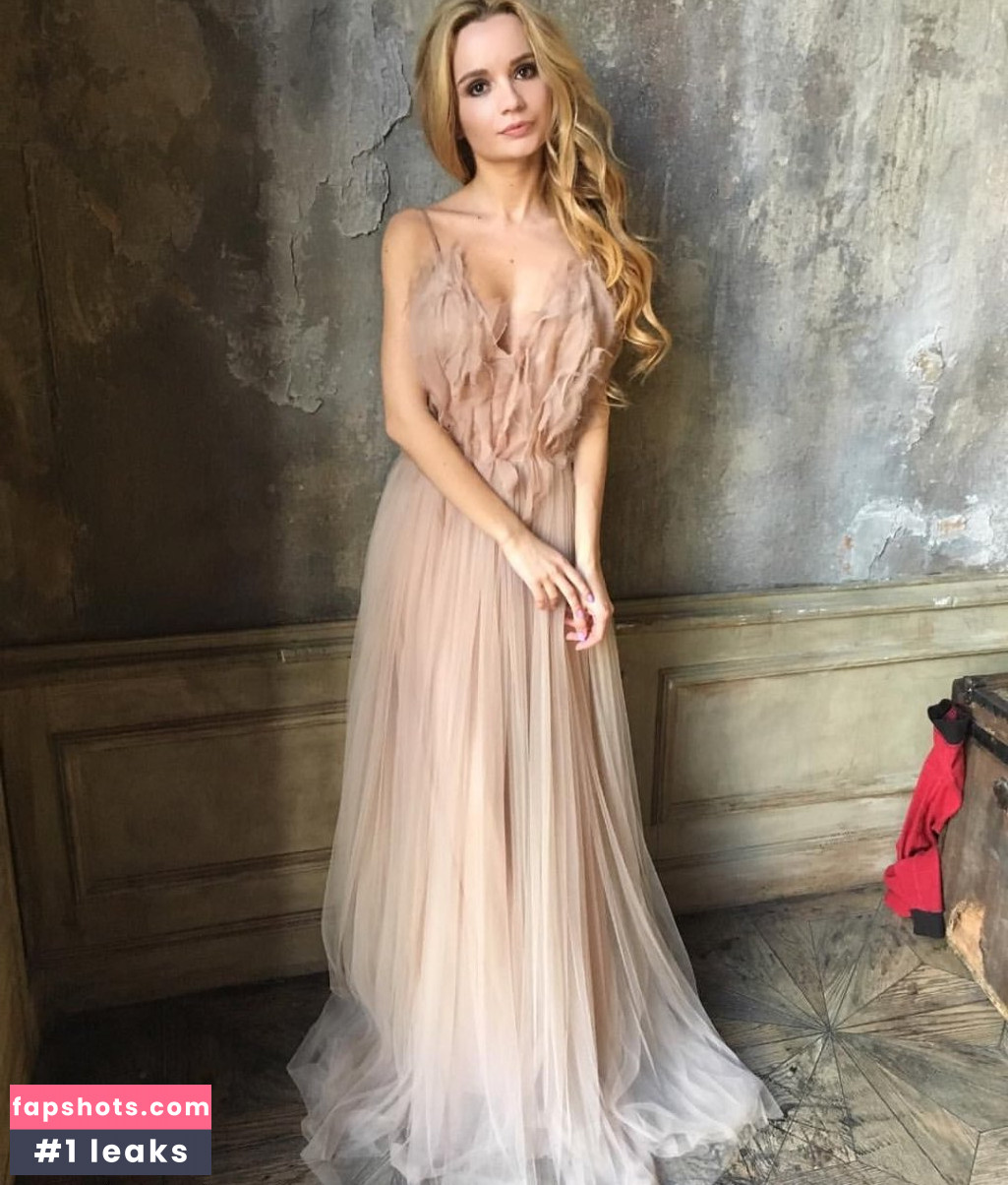 Ekaterina Zueva gallery photo #1027