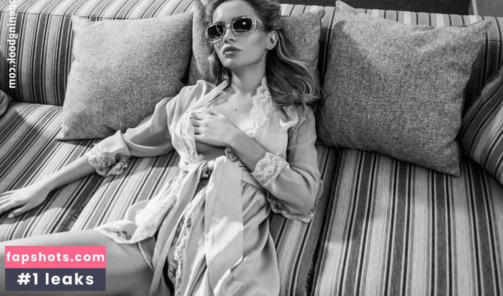 Ekaterina Zueva gallery photo #1058