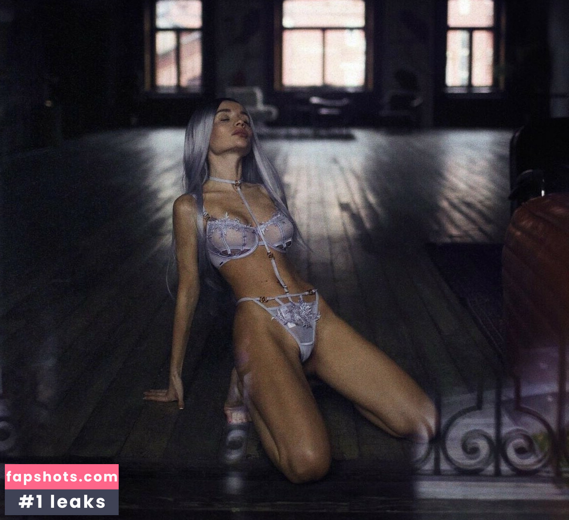 Ekaterina Zueva gallery photo #438