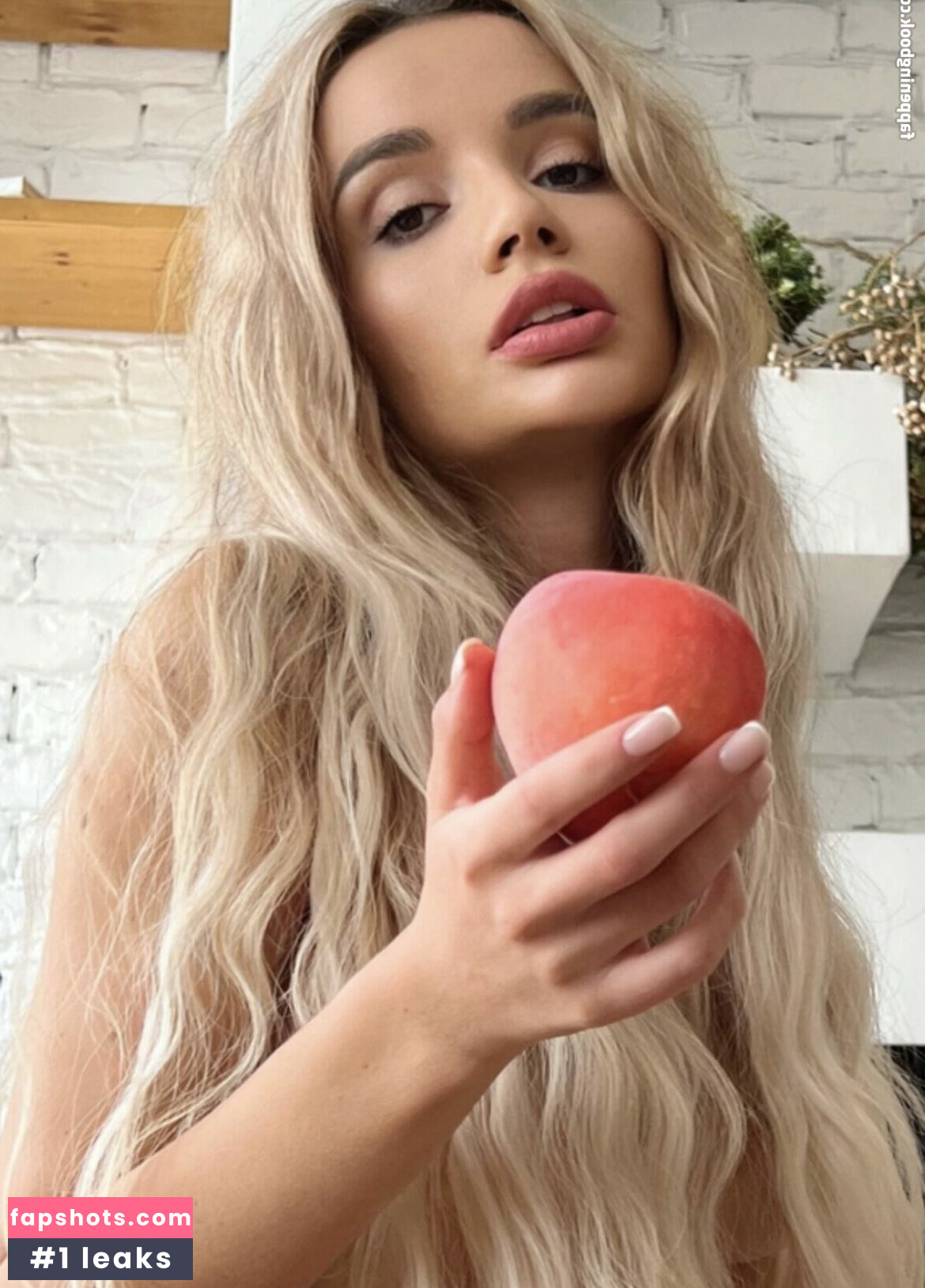 Ekaterina Zueva gallery photo #462