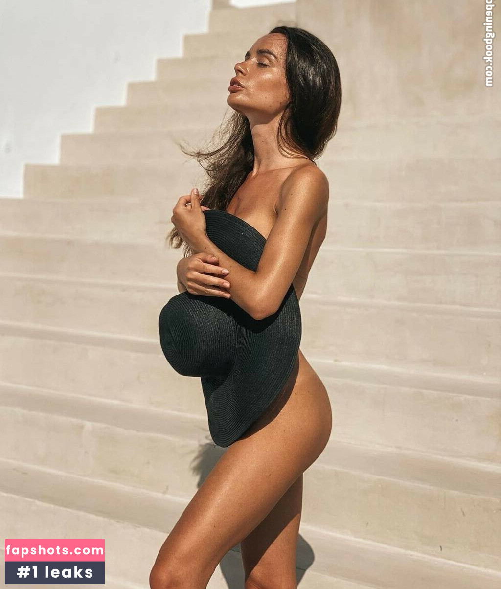 Ekaterina Zueva gallery photo #653