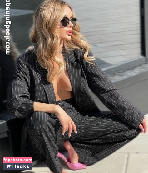 Ekaterina Zueva gallery photo #8